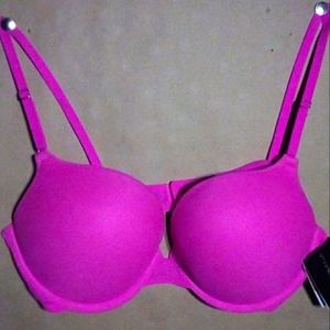 "Smart and Sexy" Cleavage Enhancing Push up bra